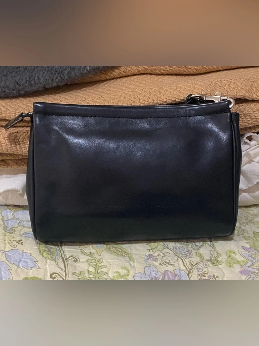 Coach Legacy Leather Wristlet Clutch Purse Bag Silver Hardware Minimalist Black - Picture 2 of 10